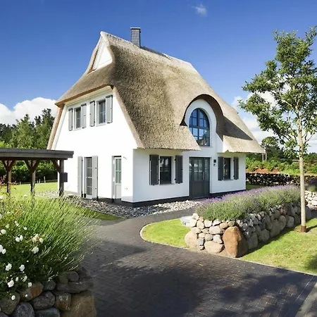 Luxushaus In Bodstedt Mit Sauna Und Lagune * Fuhlendorf (Mecklenburg-Vorpommern)